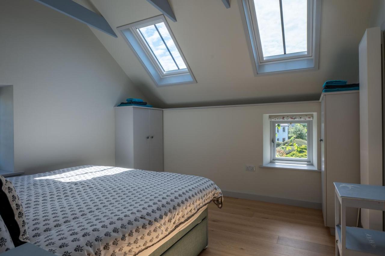 Converted Hay-Loft With Stunning Countryside Views Haverfordwest Exterior foto