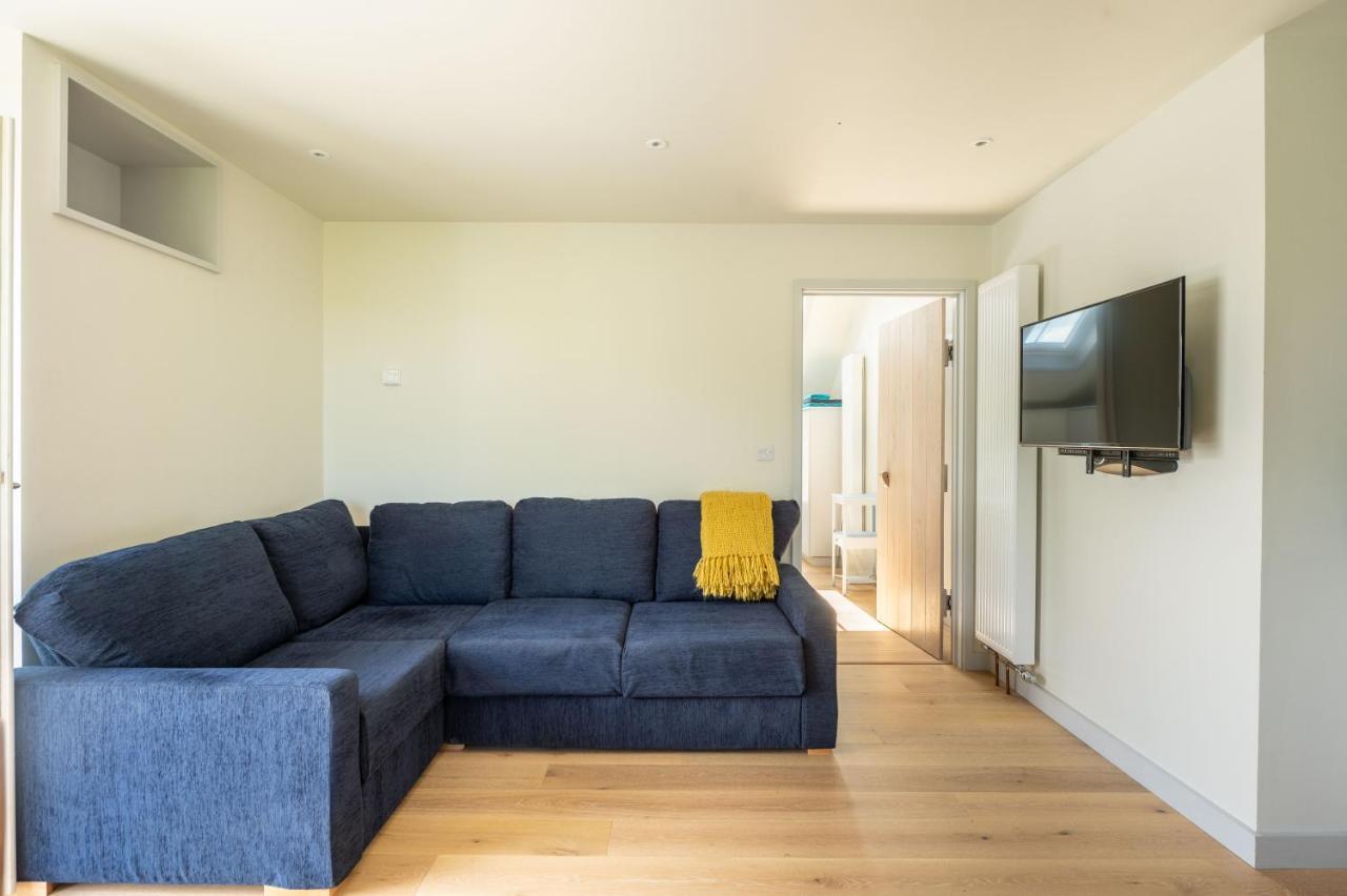 Converted Hay-Loft With Stunning Countryside Views Haverfordwest Exterior foto
